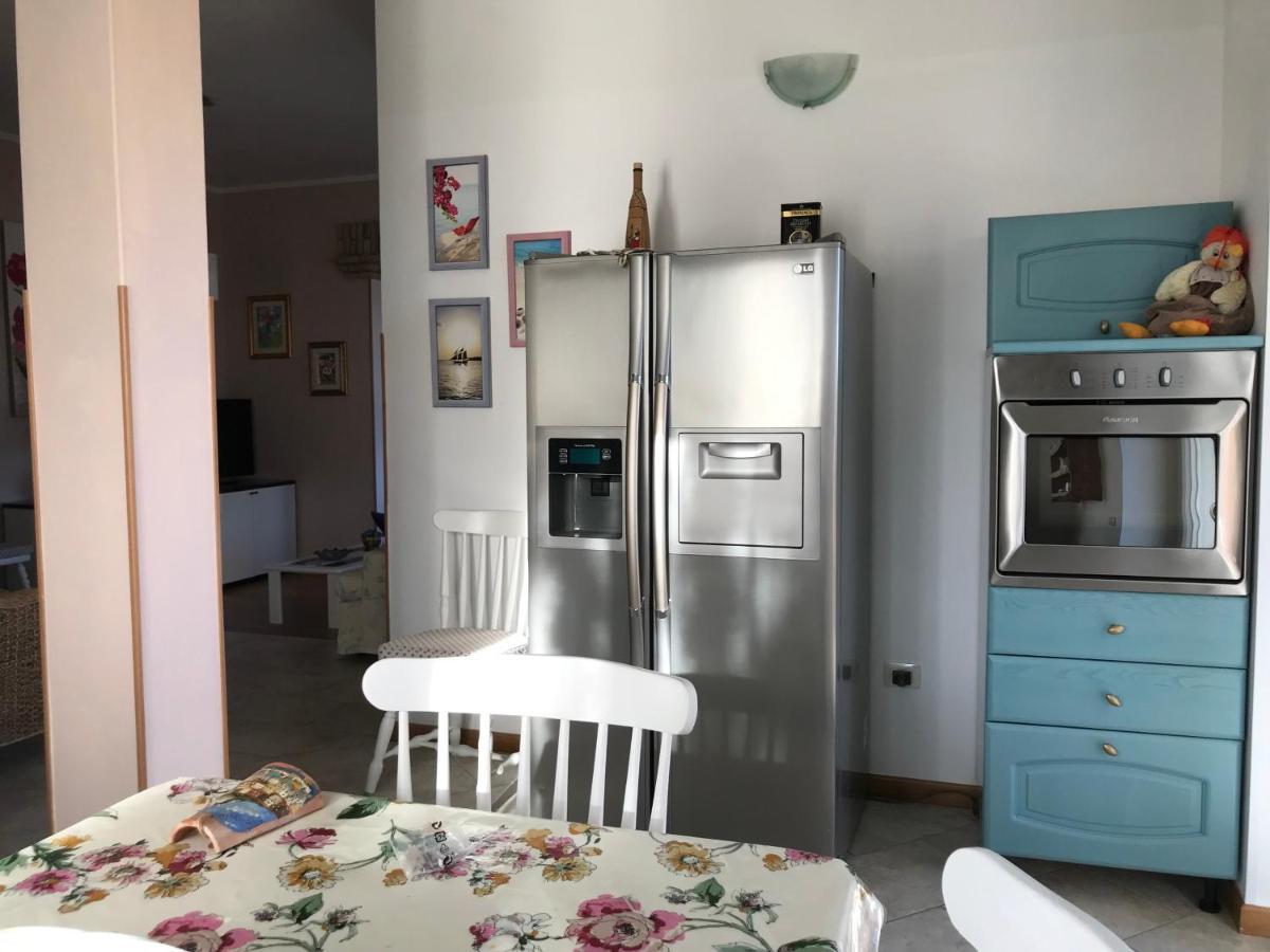 Villa Dei Fiori - Casa Vacanza Capoterra Bagian luar foto