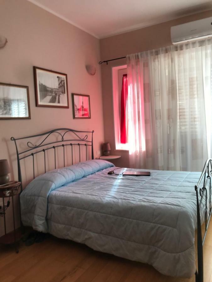 Villa Dei Fiori - Casa Vacanza Capoterra Bagian luar foto